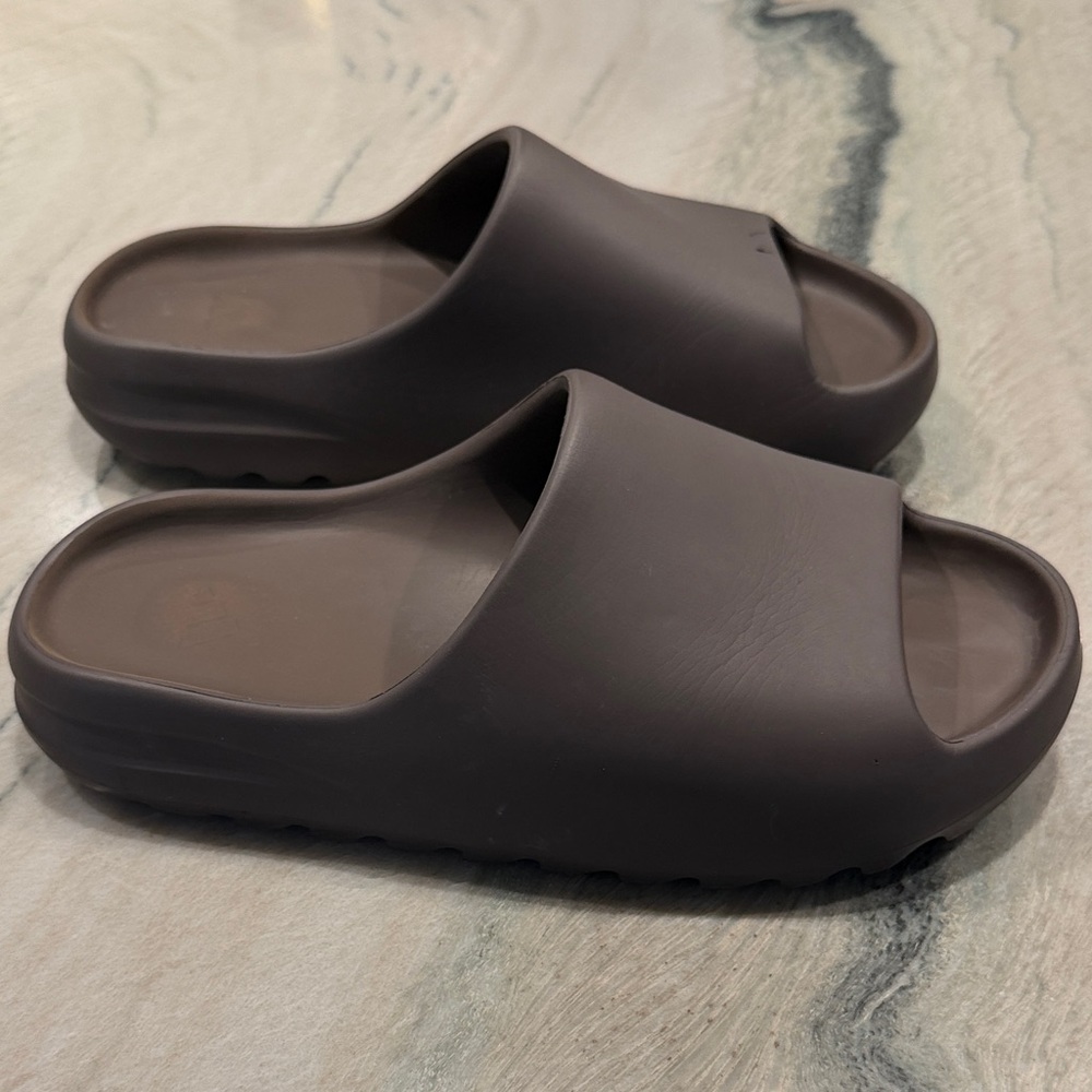 adidas YEEZY slides